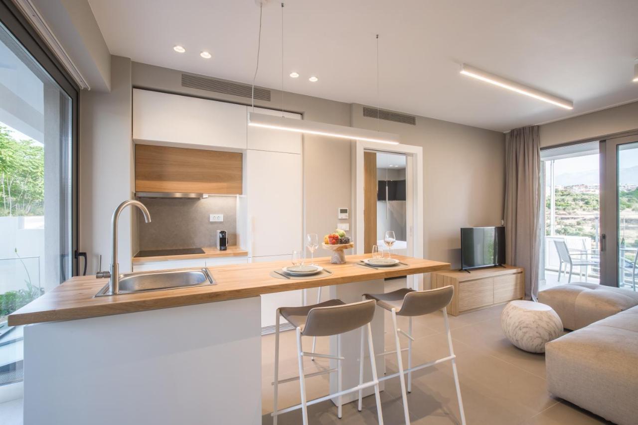 Noemie Luxury Suites ハニア エクステリア 写真